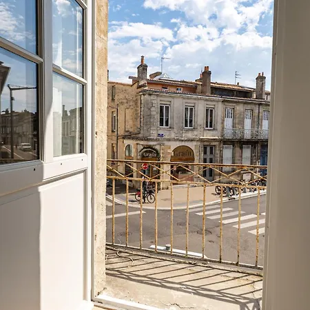 Pour 3 Personnes Au Coeur De Daire