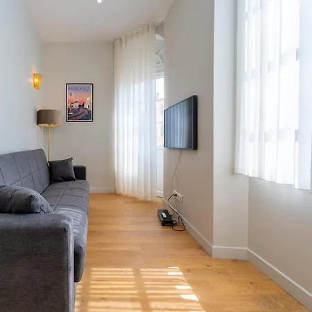 Pour 3 Personnes Au Coeur De Daire Bordeaux